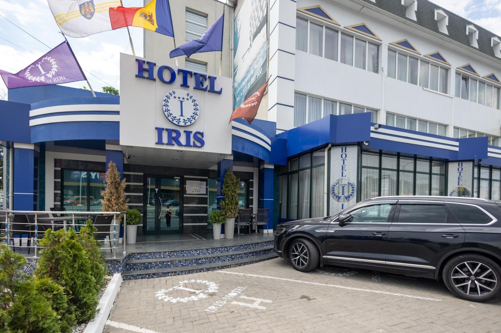 צ'יסינאו Iris Hotel מראה חיצוני תמונה