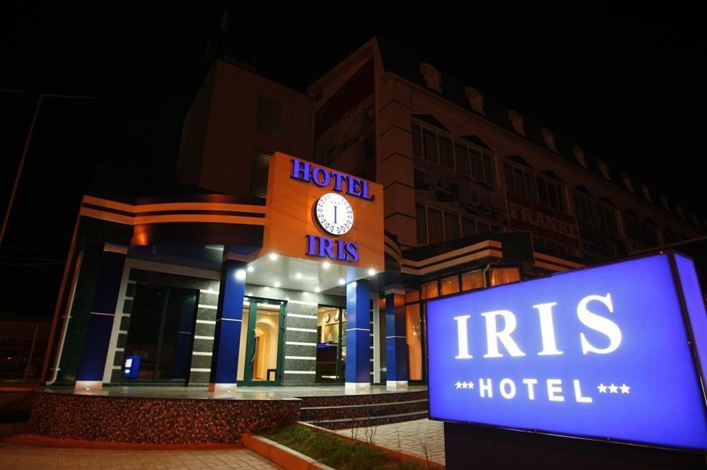 צ'יסינאו Iris Hotel מראה חיצוני תמונה